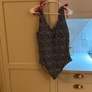 Summer salt size 16 one piece bathing suit blue and red floral